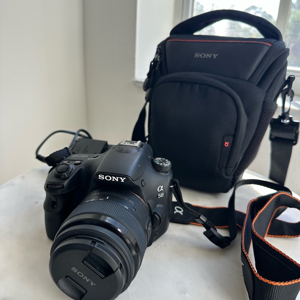Sony Alpha a58 DSLR Camera with Bag - Black